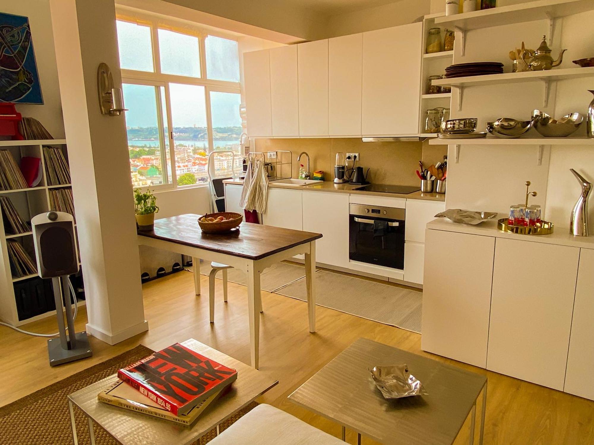 Ideally Located With Perfect Views Algés Eksteriør billede