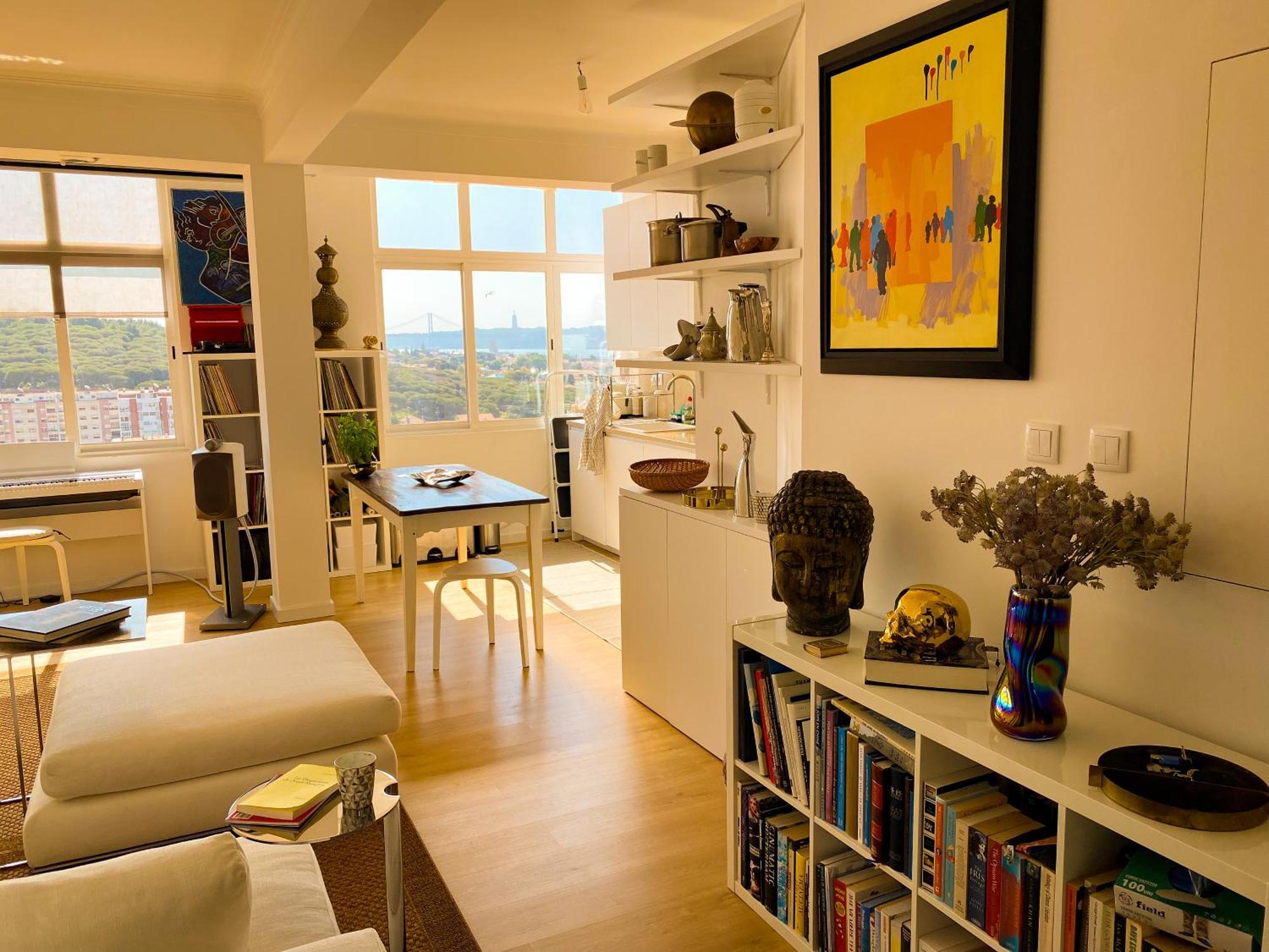 Ideally Located With Perfect Views Algés Eksteriør billede